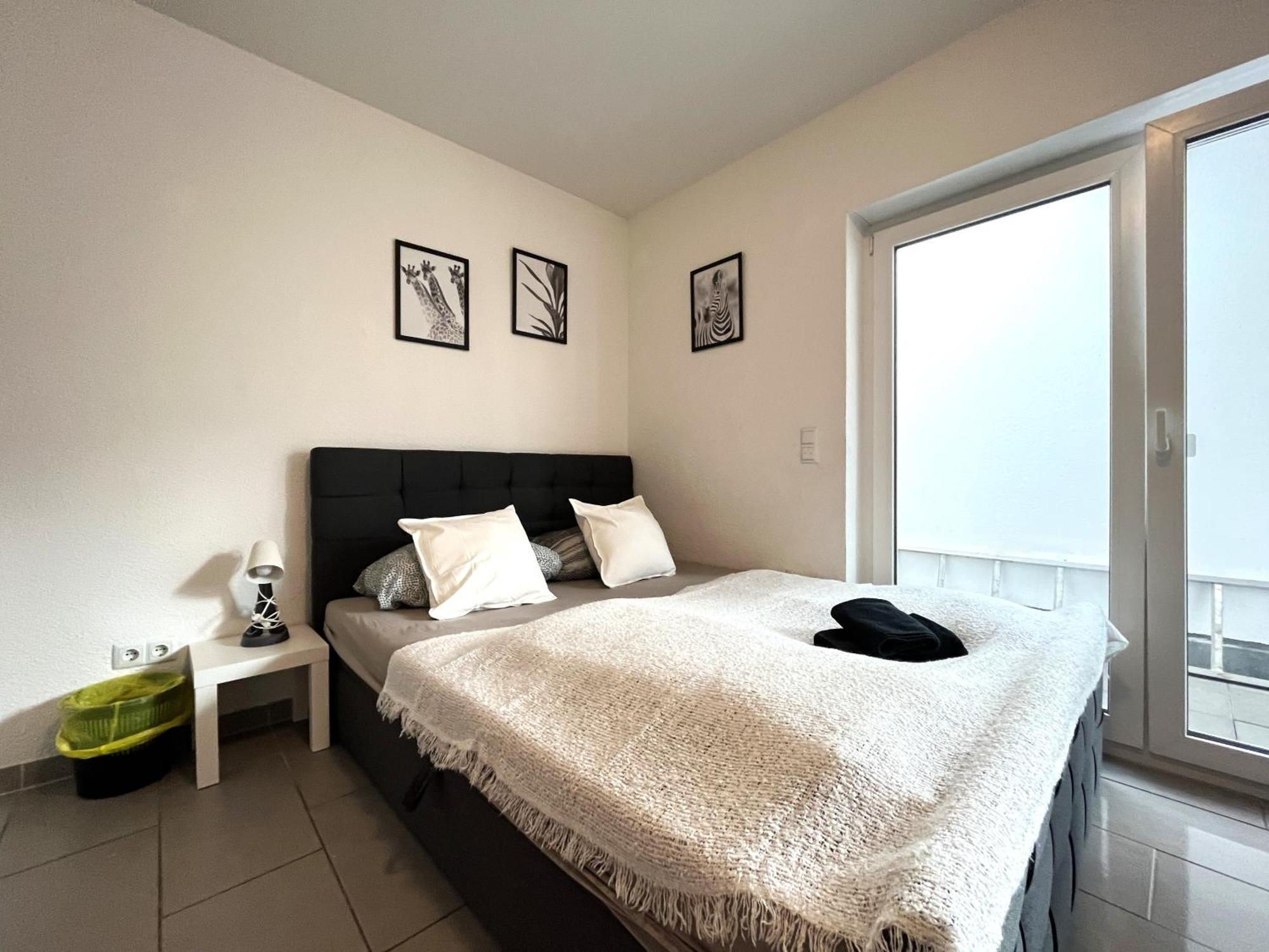 Simplex Apartments Am Europaplatz Karlsruhe Camera foto
